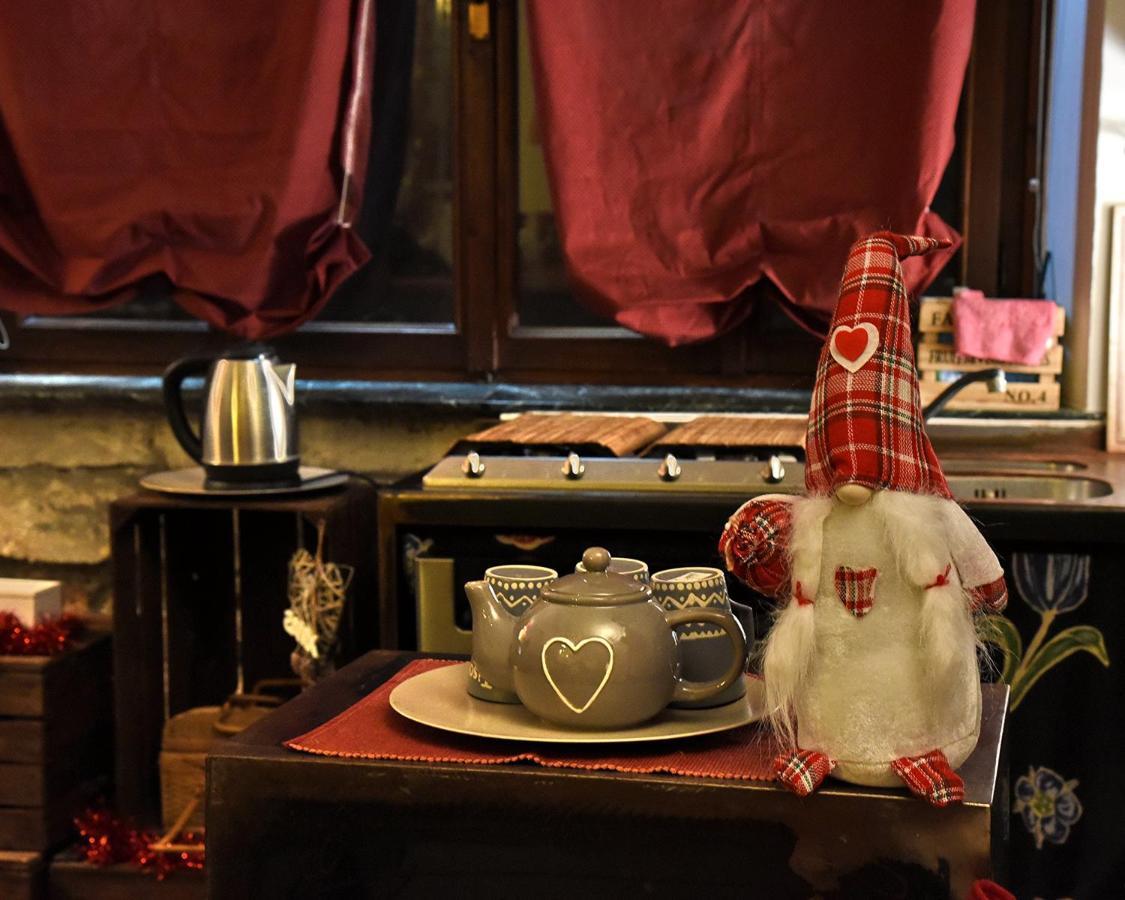 Prigioni House Bed & Breakfast Peschiera del Garda Bagian luar foto