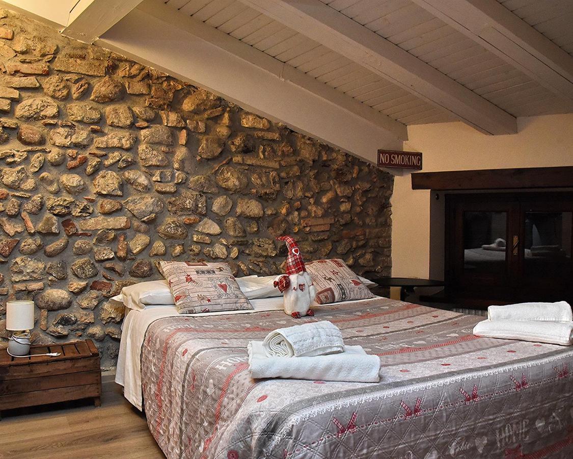 Prigioni House Bed & Breakfast Peschiera del Garda Bagian luar foto