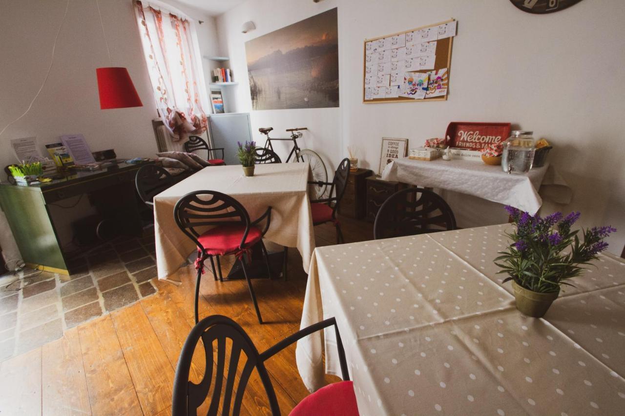 Prigioni House Bed & Breakfast Peschiera del Garda Bagian luar foto